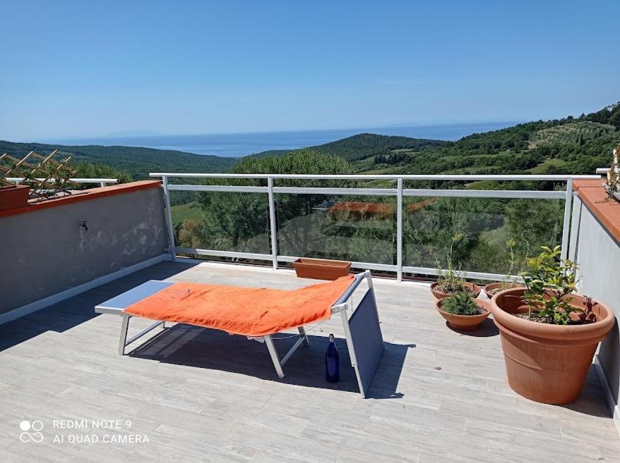 Vista Sulle Isole Dell'Arcipelago Toscano Nibbiaia Bagian luar foto